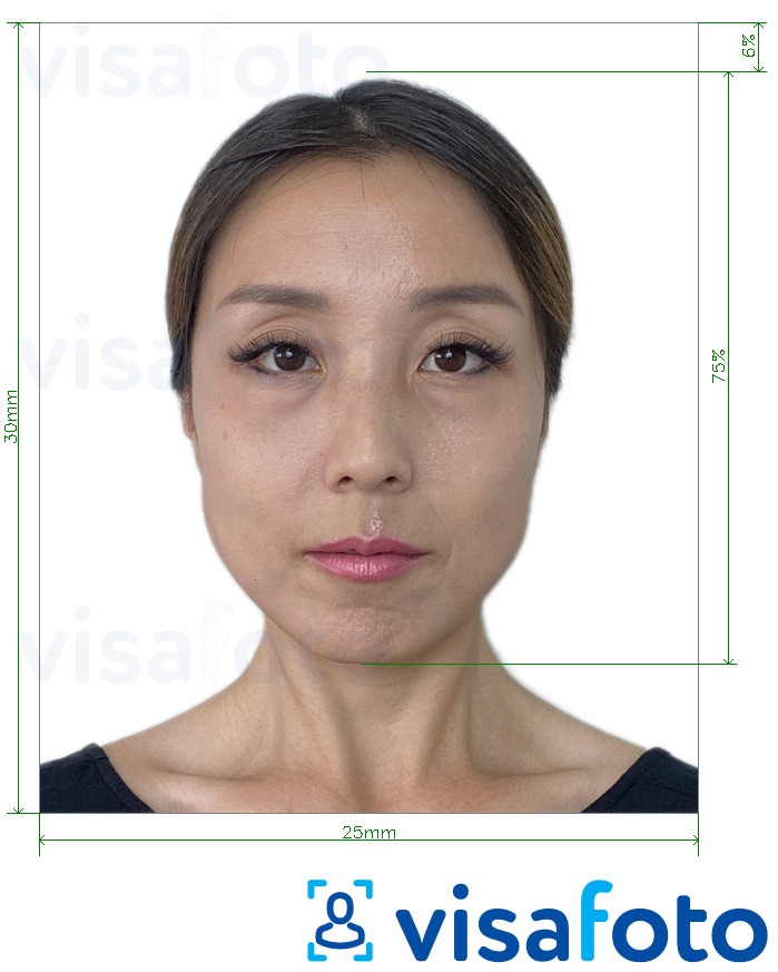 Tam boyut belirtimi olan Tayvan kimlik kartı 30x25 mm için fotoğraf örneği