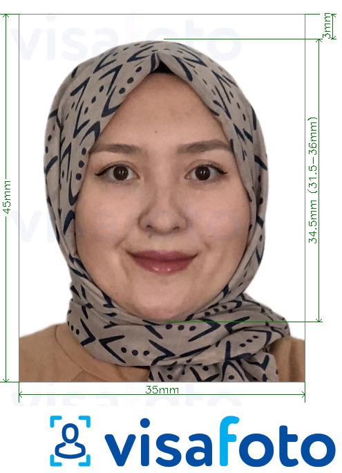 Tam boyut belirtimi olan Özbekistan pasaportu 35x45 mm için fotoğraf örneği